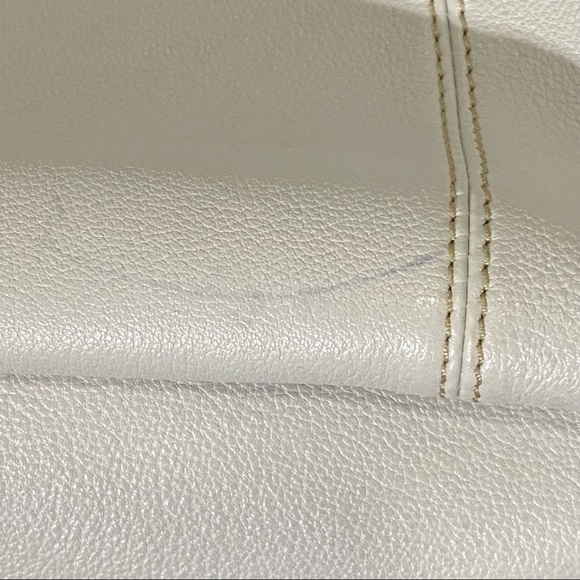 Dooney & Burke Handbag - Picture 7 of 8